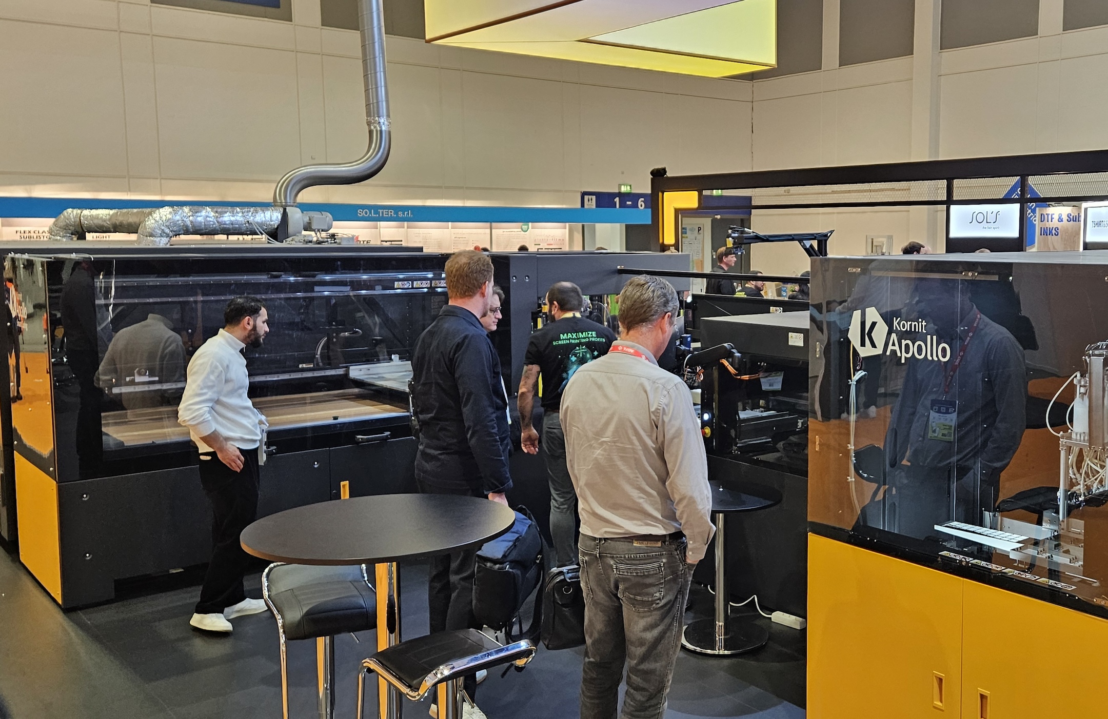 FESPA decorated apparel trade show Kornit printing system