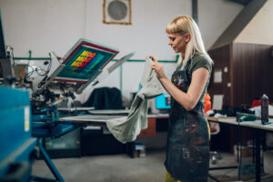 T-shirt custom screen printing shop