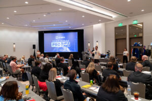 STAHLS' Heat Press Pro Day on Tour decorated apparel technology workshop