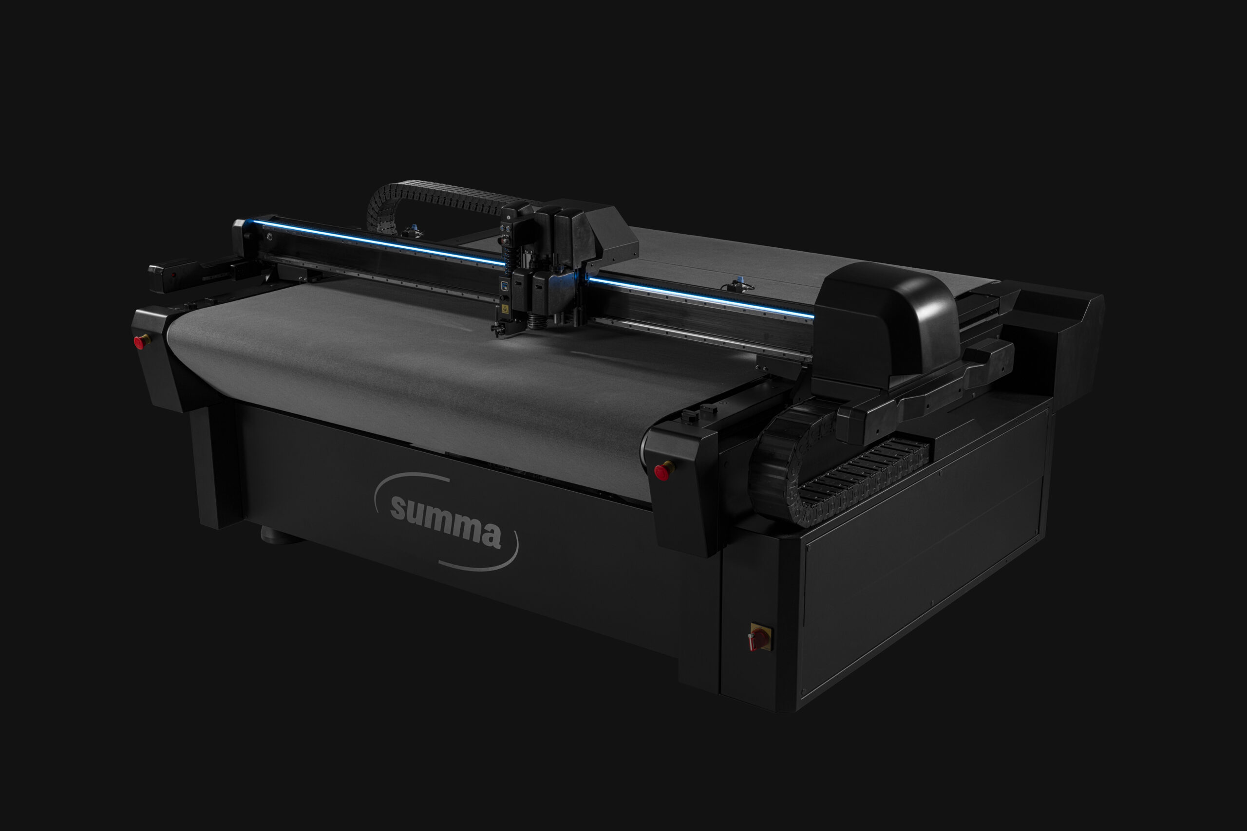 Summa F Series Vantage flatbed digital cutter for wide-format print finishing, sign production, and industrial cutting applications