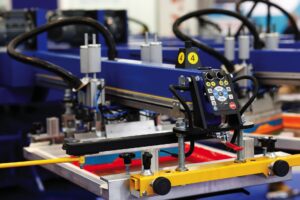 Custom decorated apparel screen printing press